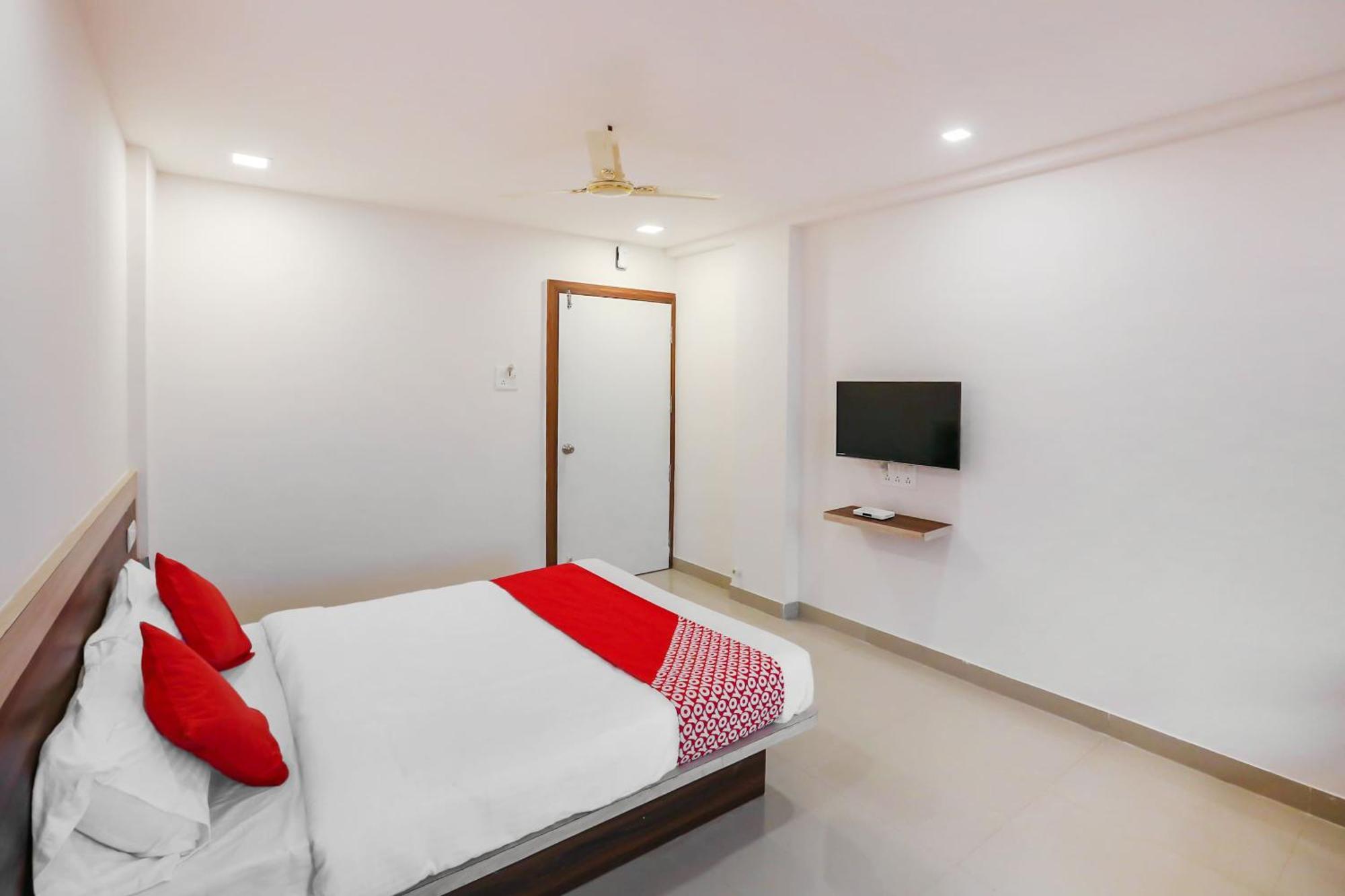 Hotel O Pingara Executive Phursungi Dış mekan fotoğraf